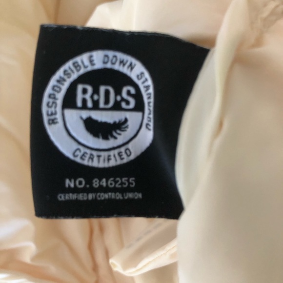 Group by Babaton Big Sky Puffy Coat - Picture 4 of 4